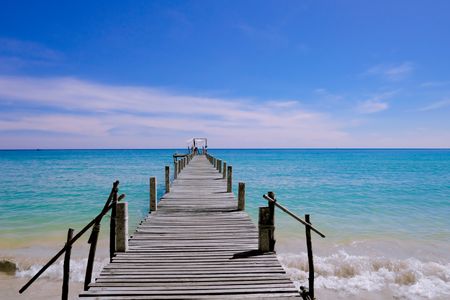 Tranquil Ocean Pier — 300-piece jigsaw puzzle