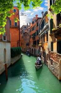 Tranquil Venetian Canal — 500-piece jigsaw puzzle