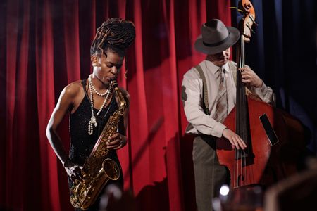 Jazz Club Performance — 300-piece jigsaw puzzle