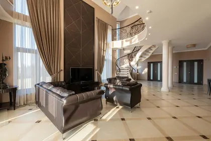 Elegant Spiral Staircase — 100-piece jigsaw puzzle