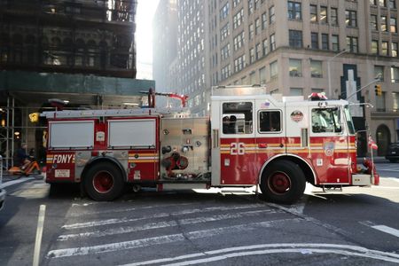 Urban Fire Engine — 100-piece jigsaw puzzle