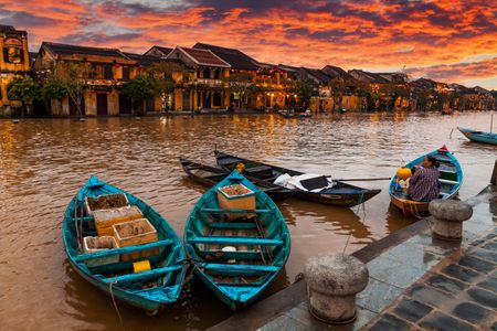 Sunset Over Hoi An River — 200-piece jigsaw puzzle