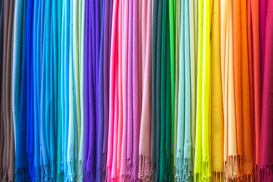 Vibrant Textile Rainbow — 400-piece jigsaw puzzle