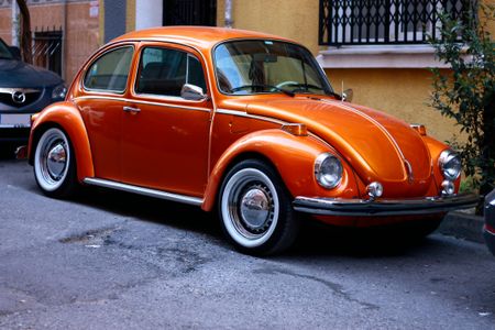 Vintage Orange Beetle — 200-piece jigsaw puzzle