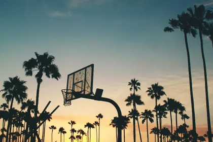 Sunset Hoops — 500-piece jigsaw puzzle