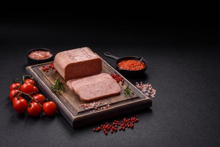 Gourmet Meat Platter — 300-piece jigsaw puzzle