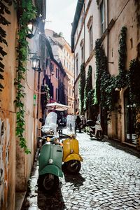 Charming Italian Alley — 300-piece jigsaw puzzle