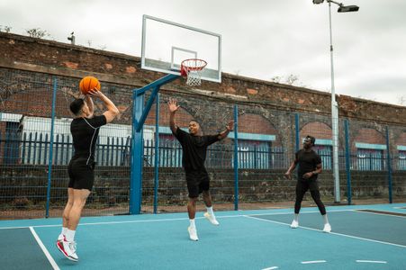 Street Basketball Action — 300-piece jigsaw puzzle