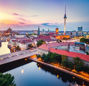 Berlin Evening Glow — 200-piece jigsaw puzzle