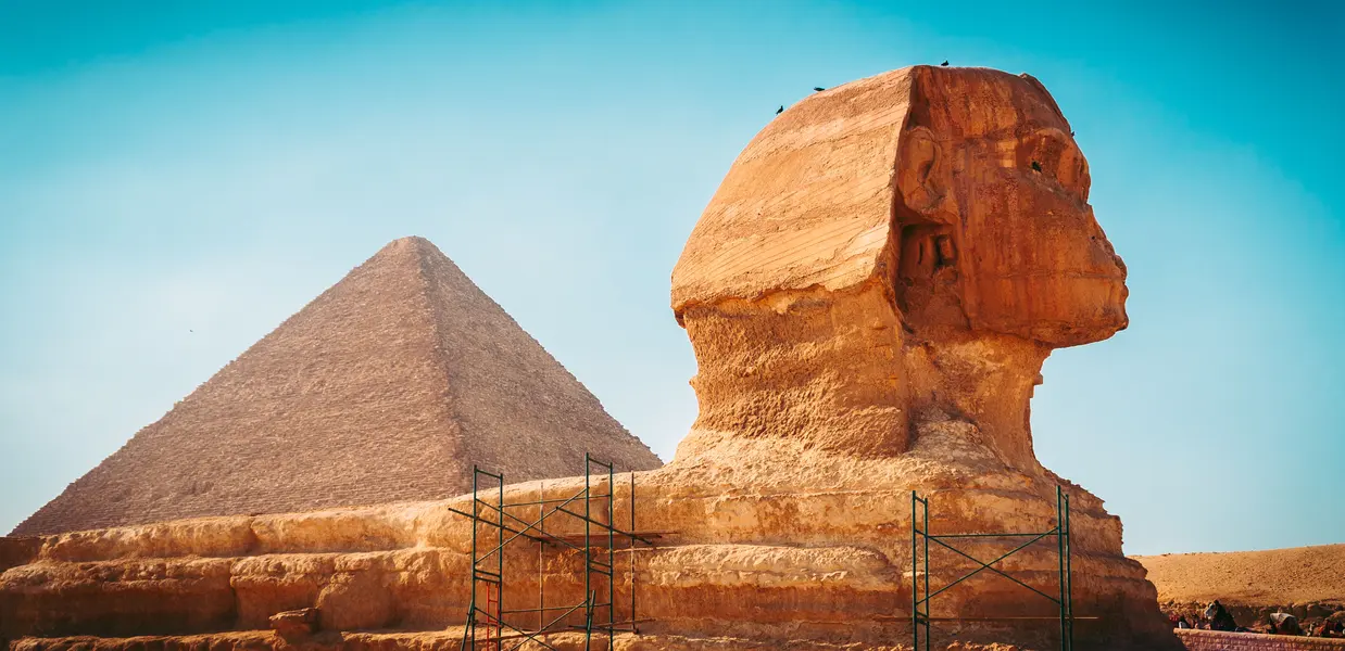 Mystical Sphinx and Pyramid — 500-piece jigsaw puzzle