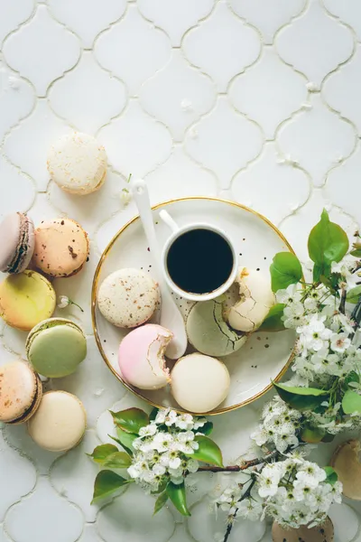 Macaron Delight — 200-piece jigsaw puzzle