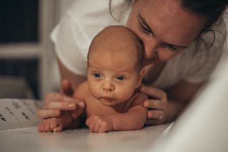 Tender Motherhood Moment — 300-piece jigsaw puzzle