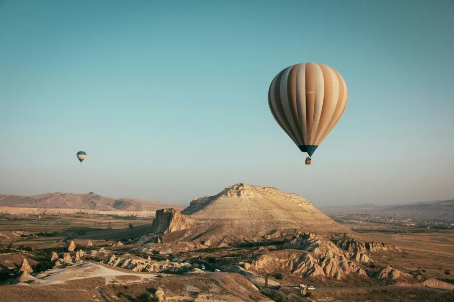 Ilmapallo Cappadocian yllä — 300 palan palapeli