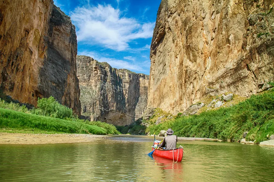 Canoeing Through Canyon — 200-piece jigsaw puzzle