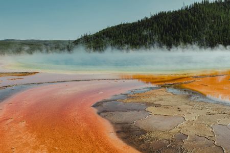 Vibrant Thermal Springs — 500-piece jigsaw puzzle