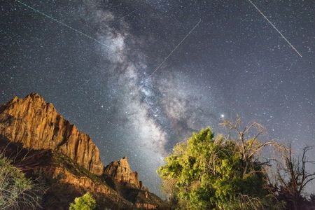 Starry Canyon Night — 150-piece jigsaw puzzle