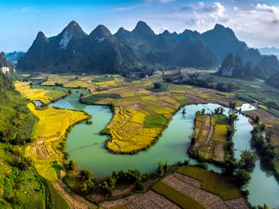 Serene Valley Vista — 300-piece jigsaw puzzle
