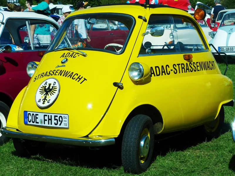 Retro Yellow Microcar — 200-piece jigsaw puzzle