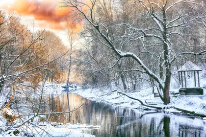 Winter Stream Reflection — 150-piece jigsaw puzzle
