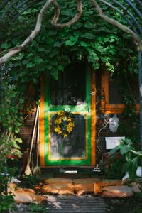 Enchanted Garden Doorway — 200-piece jigsaw puzzle