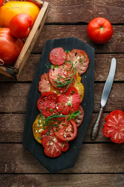 Rustic Tomato Platter — 100-piece jigsaw puzzle