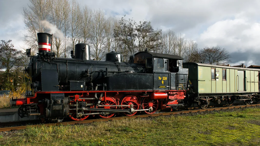 Locomotiva a vapore storica — puzzle da 100 pezzi