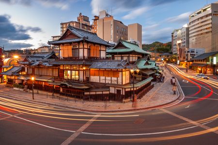 Twilight in Dogo Onsen — 400-piece jigsaw puzzle