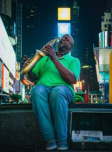 Saxophone Serenade — 300-piece jigsaw puzzle
