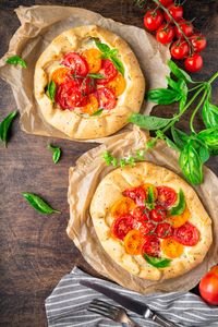 Rustic Tomato Galettes — 200-piece jigsaw puzzle