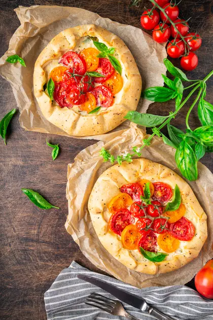 Rustic Tomato Galettes — 200-piece jigsaw puzzle