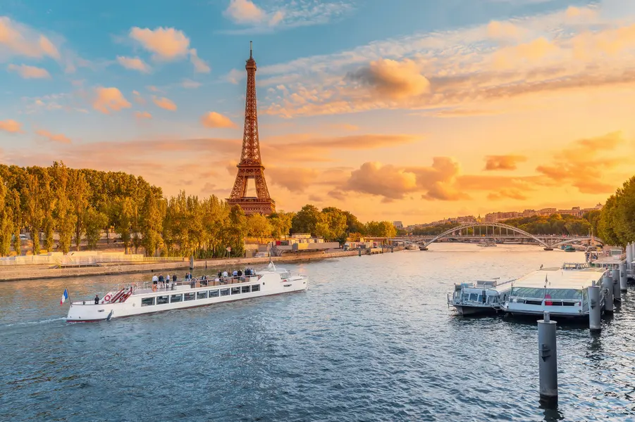 Sunset Over Paris — 300-piece jigsaw puzzle