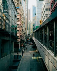 Urban Street Scene — 500-piece jigsaw puzzle