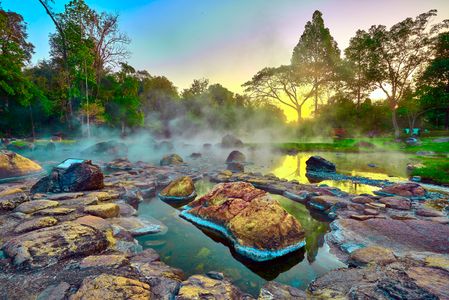 Mystical Hot Springs — 500-piece jigsaw puzzle
