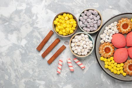 Colorful Snack Platter — 200-piece jigsaw puzzle
