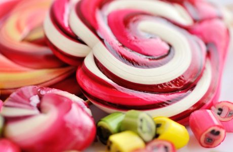 Sweet Candy Swirl — 300-piece jigsaw puzzle