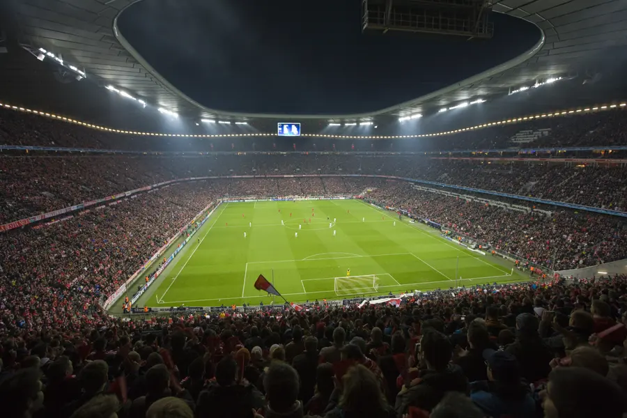 Electric Soccer Night — 100-piece jigsaw puzzle