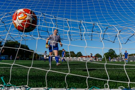 Goal in Action — 300-piece jigsaw puzzle