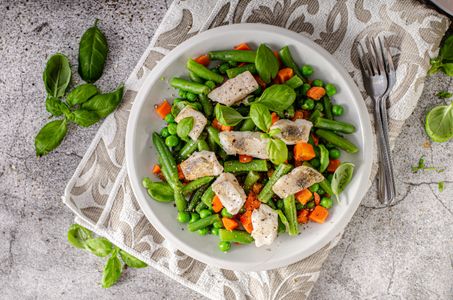 Fresh Vegetable Medley — 100-piece jigsaw puzzle