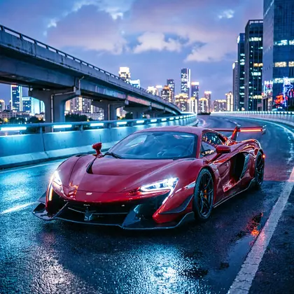 Urban Night Racer — 200-piece jigsaw puzzle