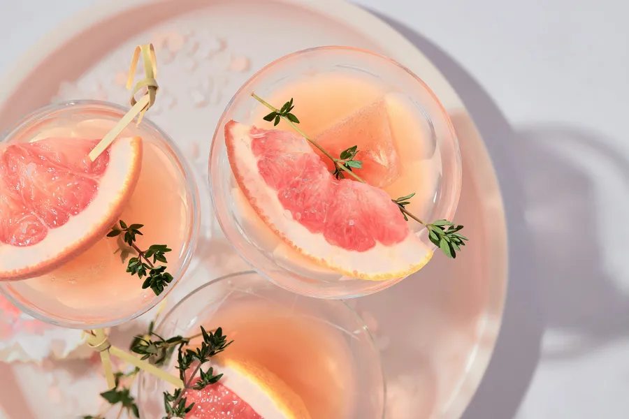 Refreshing Grapefruit Cocktails — 300-piece jigsaw puzzle