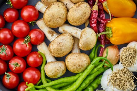 Vibrant Veggie Medley — 200-piece jigsaw puzzle