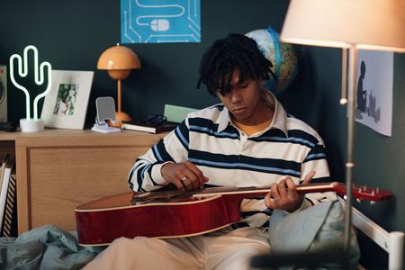 Melodic Bedroom Vibes — 200-piece jigsaw puzzle