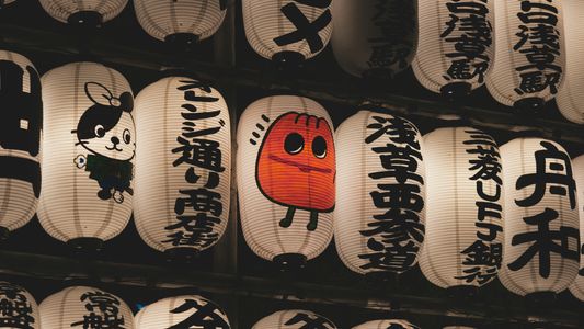 Lantern Characters Glow — 100-piece jigsaw puzzle