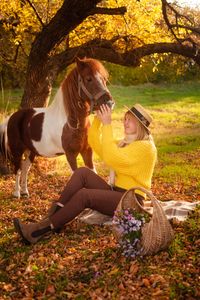 Autumn Pony Friendship — 500-piece jigsaw puzzle