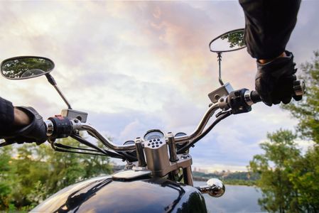 Ride into Sunrise — 400-piece jigsaw puzzle