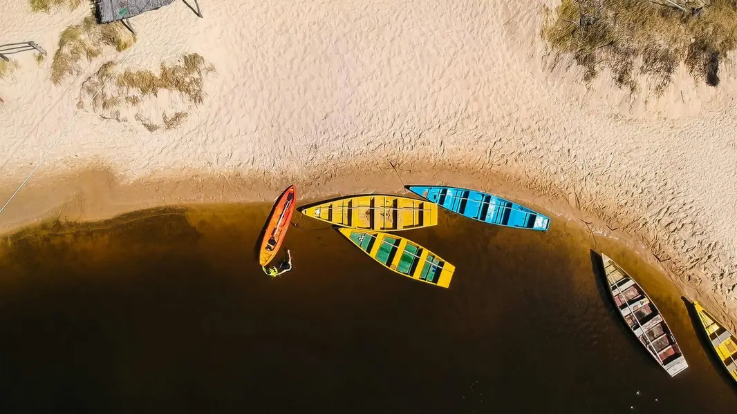 Colorful Boats on Shore — 150-piece jigsaw puzzle