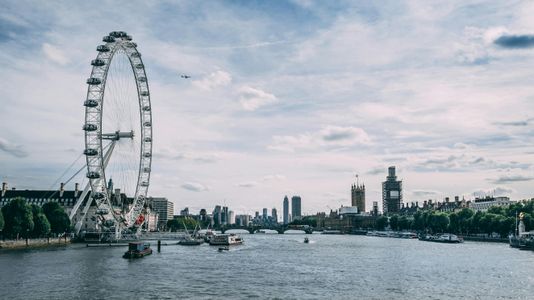 London Eye Skyline — 300-piece jigsaw puzzle