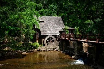 Rustic Watermill Retreat — 500-piece jigsaw puzzle