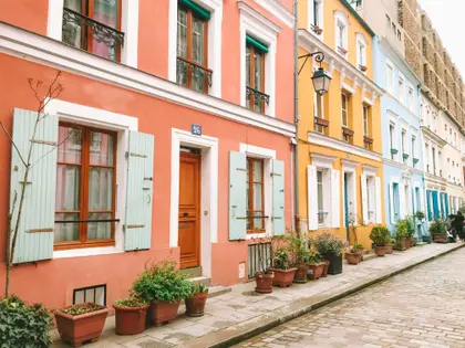 Colorful Street Houses — 400-piece jigsaw puzzle