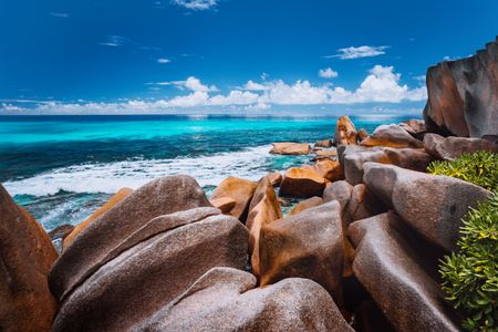Granite Shores Dream — 64-piece jigsaw puzzle